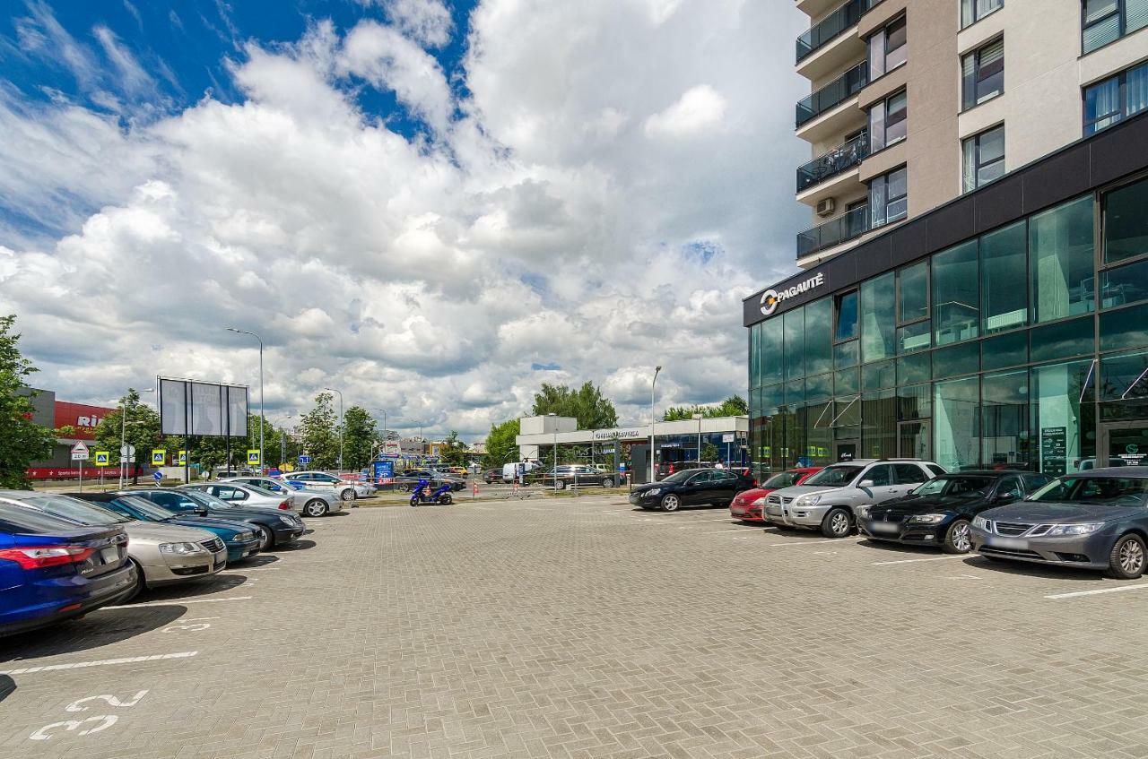 Bright Apartment Near Akropolis Vilna Exterior foto