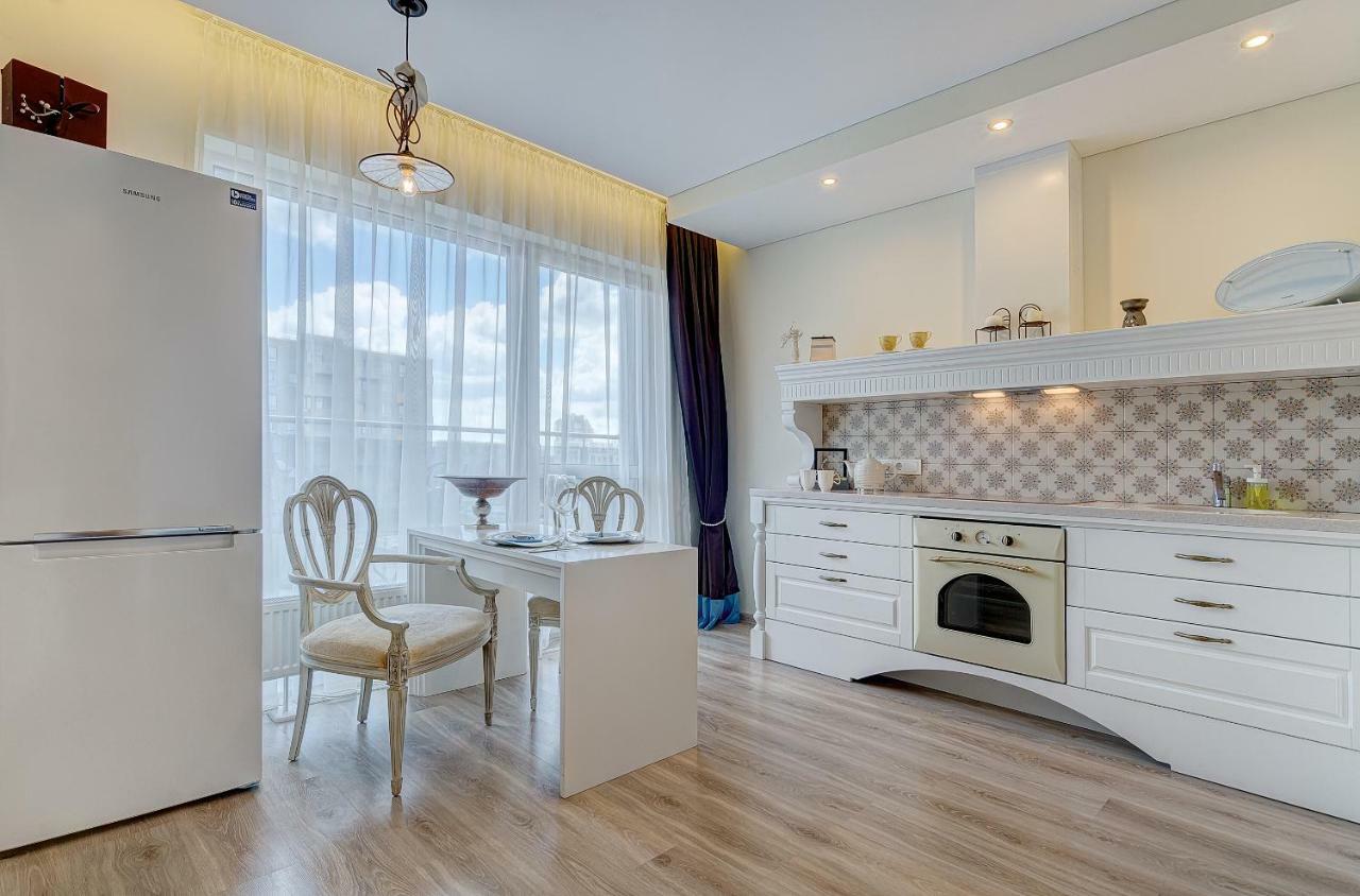 Bright Apartment Near Akropolis Vilna Exterior foto