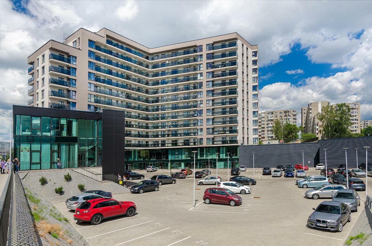 Bright Apartment Near Akropolis Vilna Exterior foto